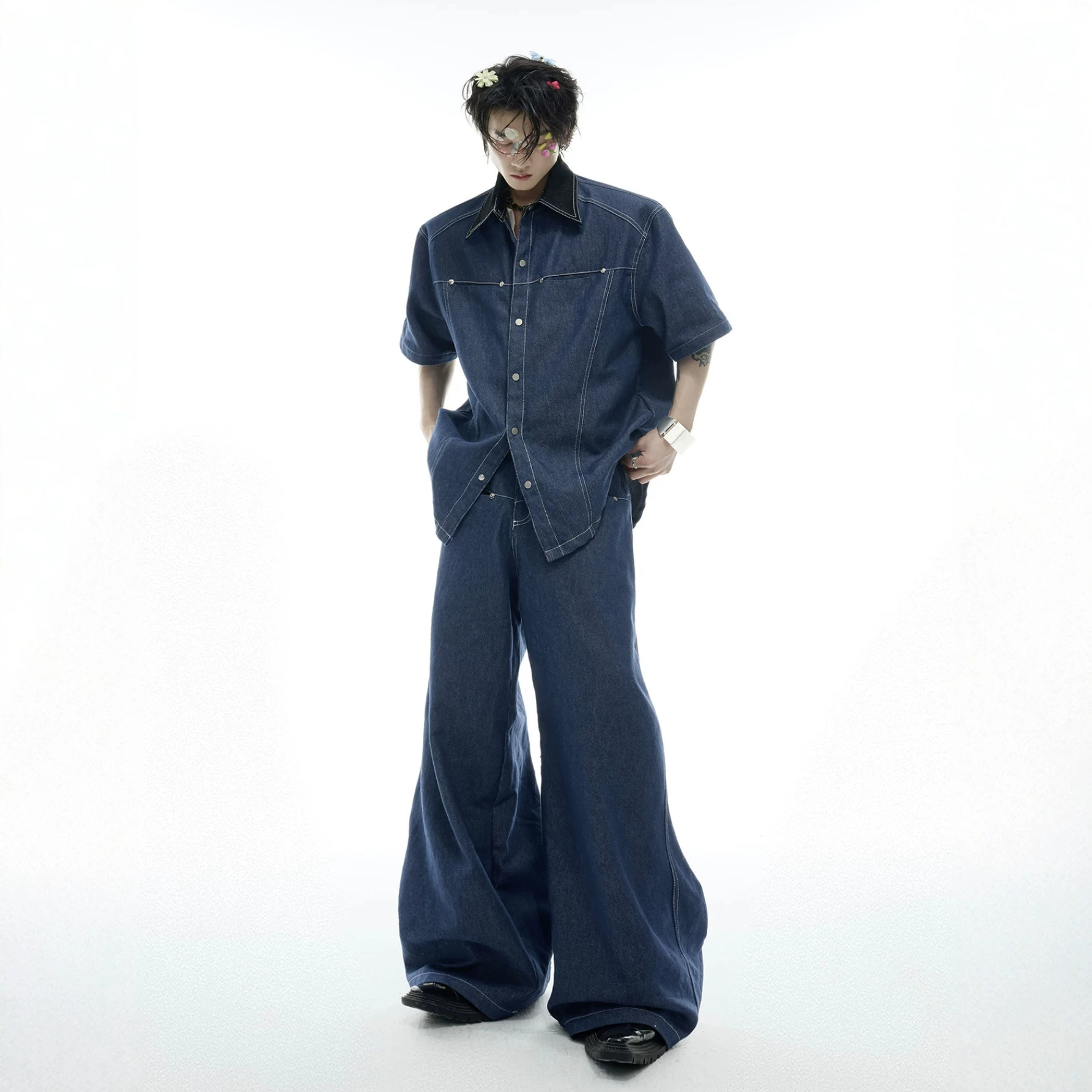 Men'S Fashion Jeans - 夏のメンズデニムマッチングセットアメリカンファッションハイストリートPUラペルスプライシング半袖シャツワイドレッグジーンズツーピースセット