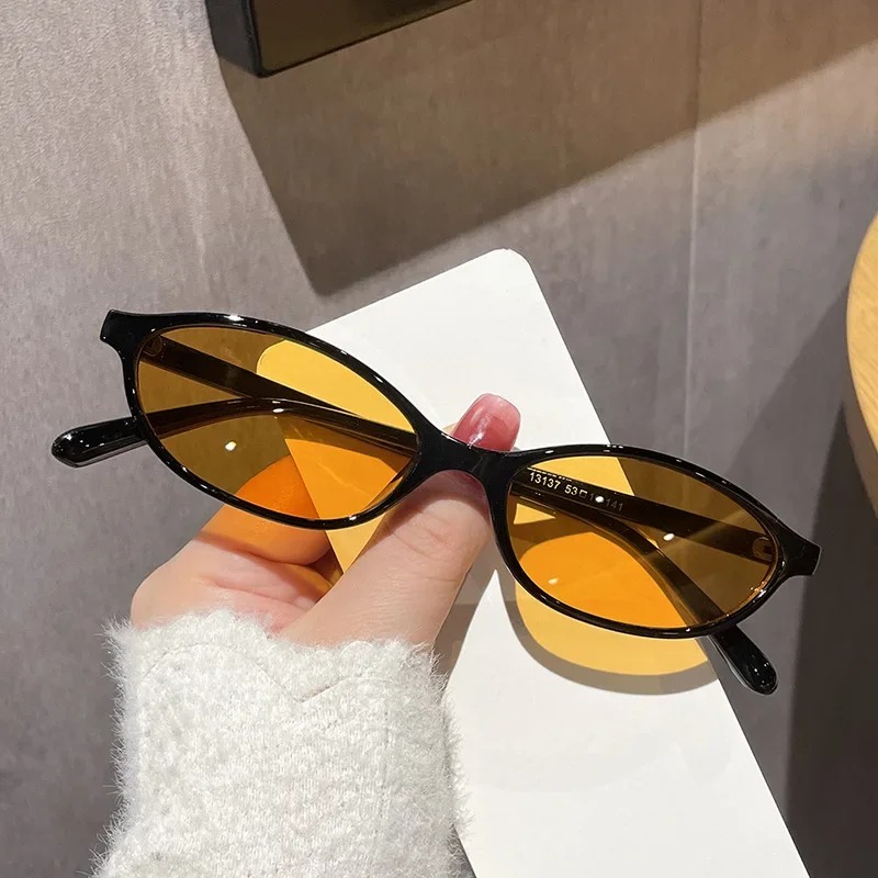 ニューレトロセクシーキャットアイサングラス男女兼用ヴィンテー - Men Fashion Rave のレビューと価格
